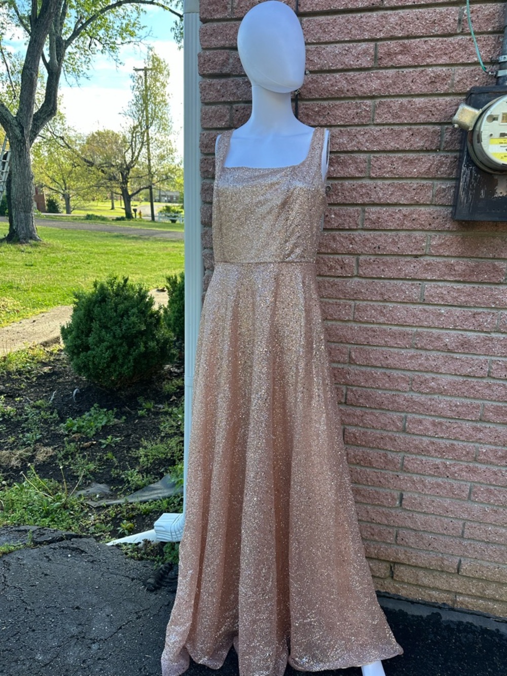 Fashion nova size 11 Sparkling Rose Gold Formal Gown